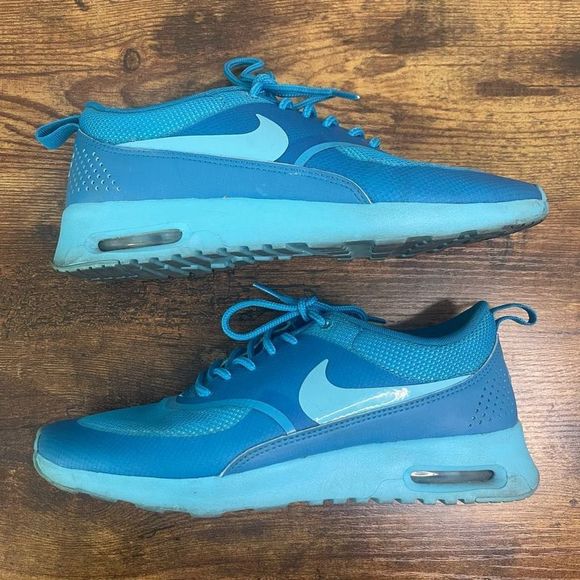 Nike Shoes - Nike Air Max Thea Womens Shoes